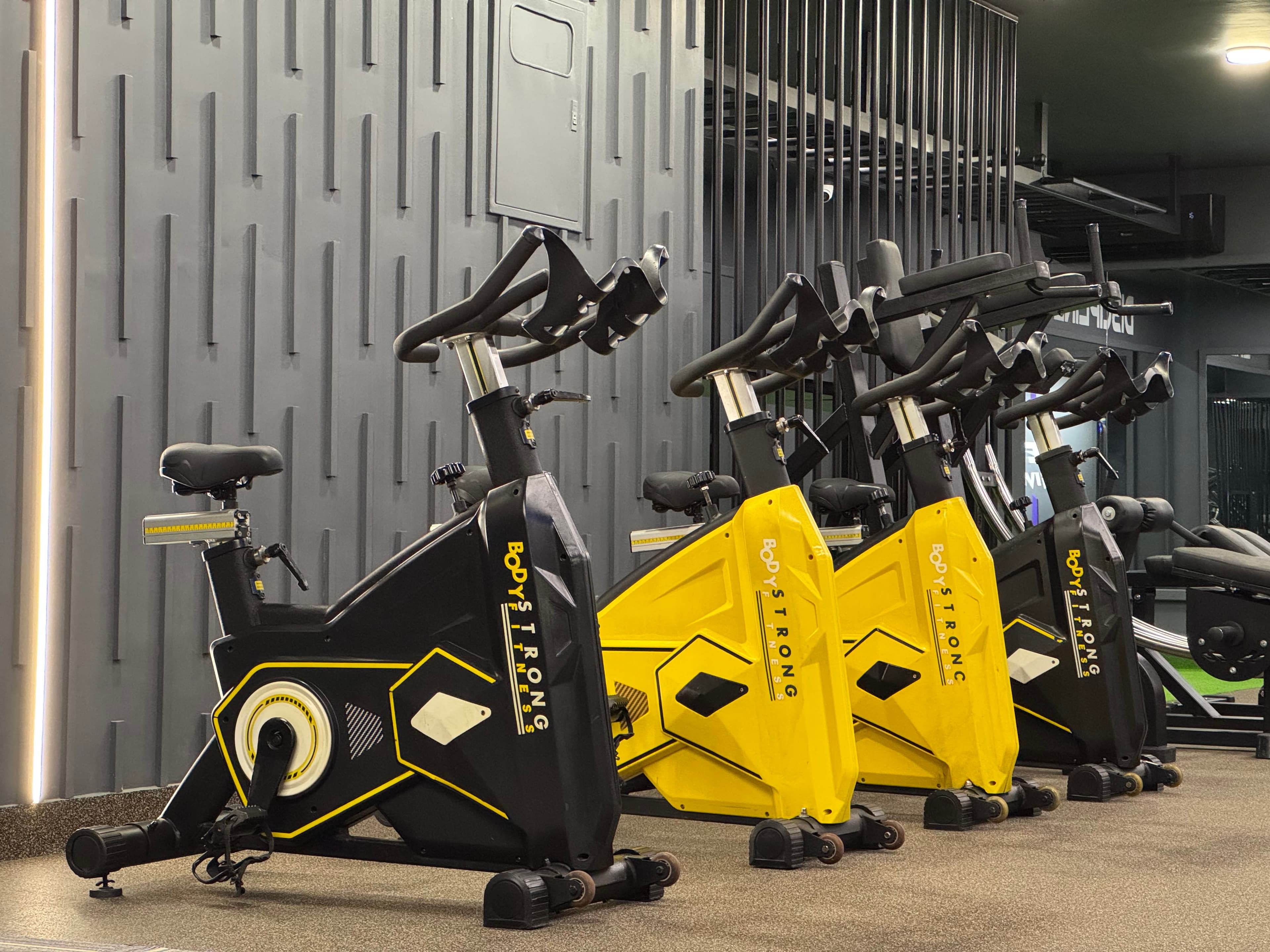 STATE-OF-THE-ART EQUIPMENT